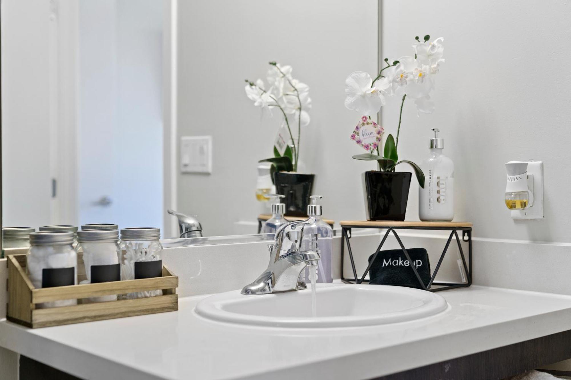로스앤젤레스 Dtla Escape Skyline Views With Luxury Amenities 아파트 외부 사진