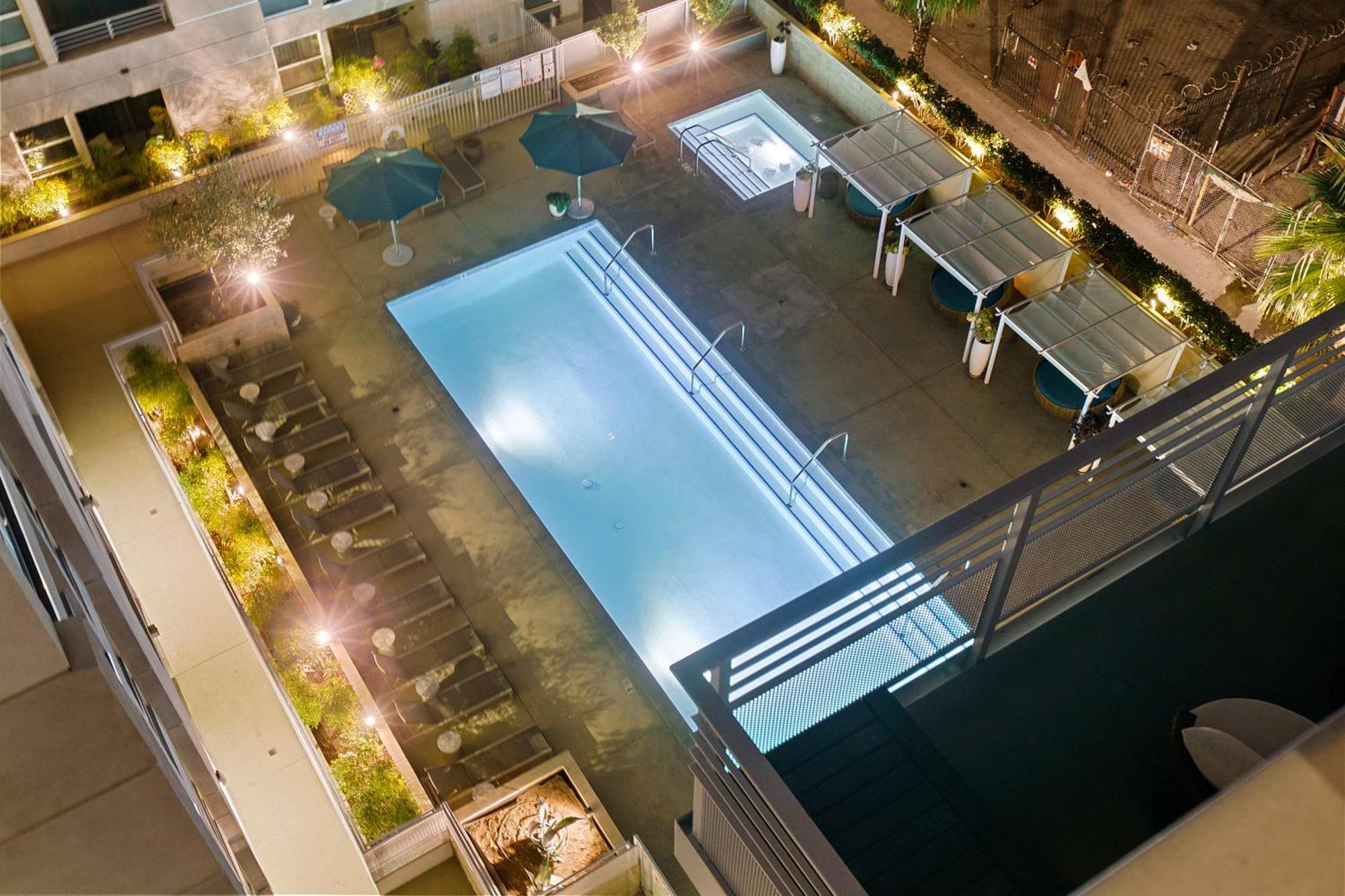 로스앤젤레스 Dtla Escape Skyline Views With Luxury Amenities 아파트 외부 사진